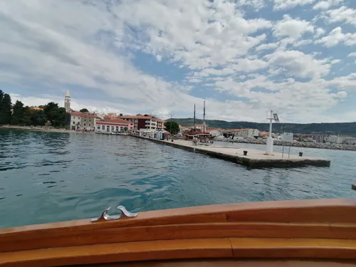 Razgled na Piran z morja